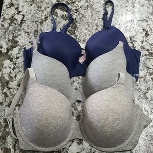 Set of 3 VS/Pink 34DD bras